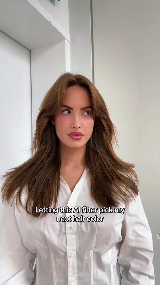 AI Hair Color Changer: a frame of a post of the trend by @haleyybaylee on TikTok, captioned "Letting this AI filter pick my next hair color"